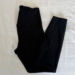 Barely Worn Vuori Clean Elevation Leggings Black Heather